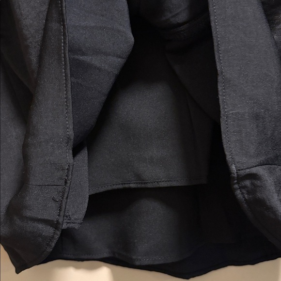 Banana Republic Black Satin Spaghetti Strap Camisole - Picture 5 of 6